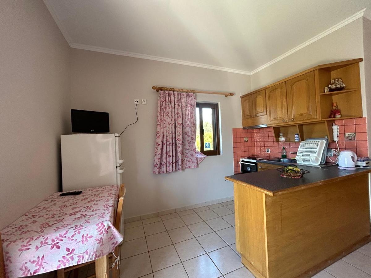 Dimitra Rooms Lefkada City Екстер'єр фото