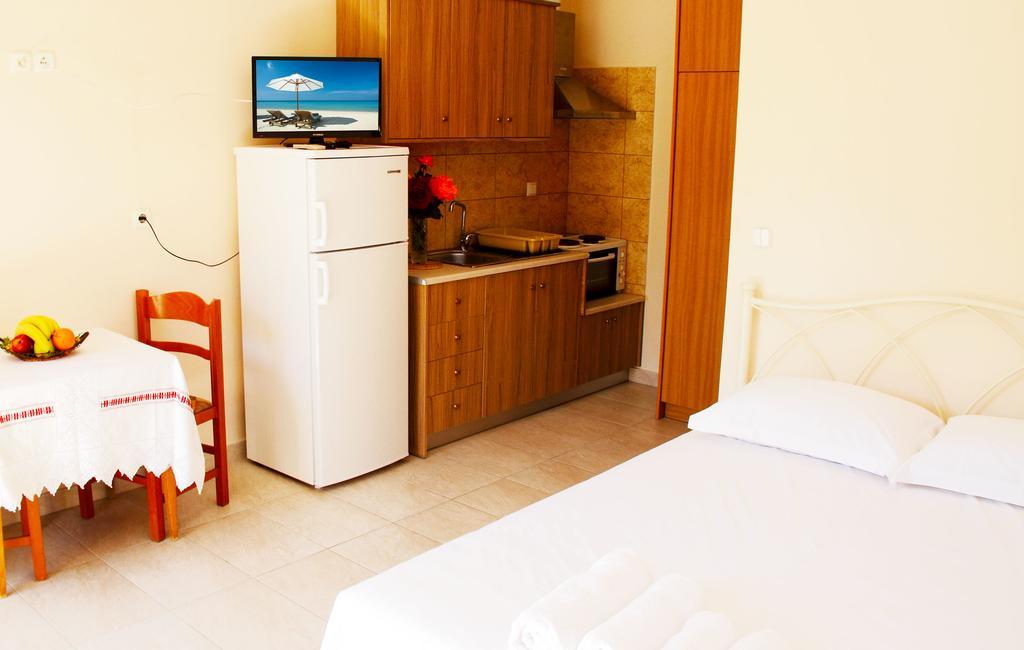 Dimitra Rooms Lefkada City Екстер'єр фото