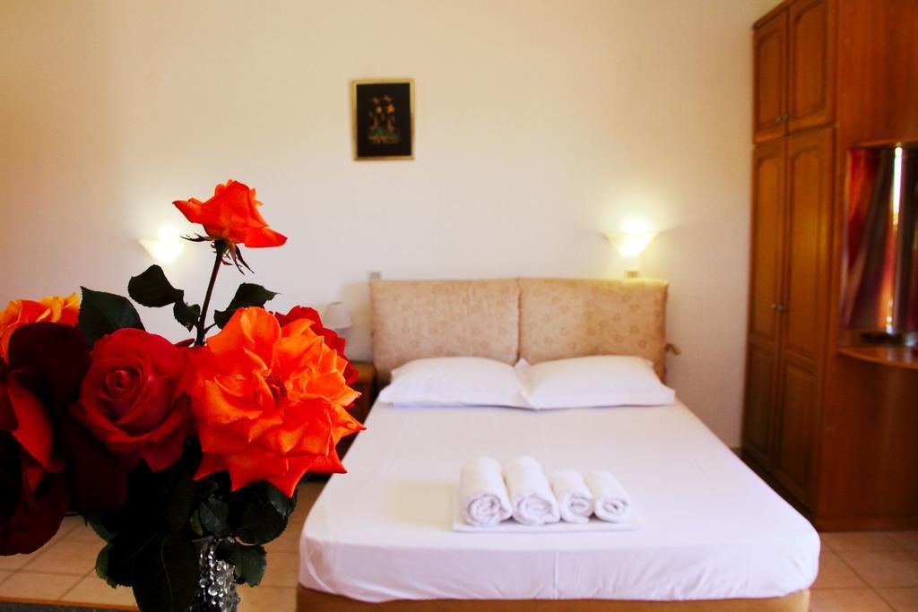 Dimitra Rooms Lefkada City Екстер'єр фото