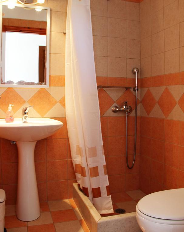 Dimitra Rooms Lefkada City Екстер'єр фото