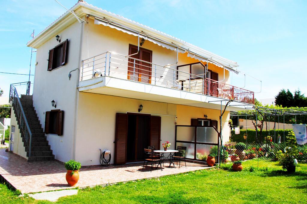 Dimitra Rooms Lefkada City Екстер'єр фото